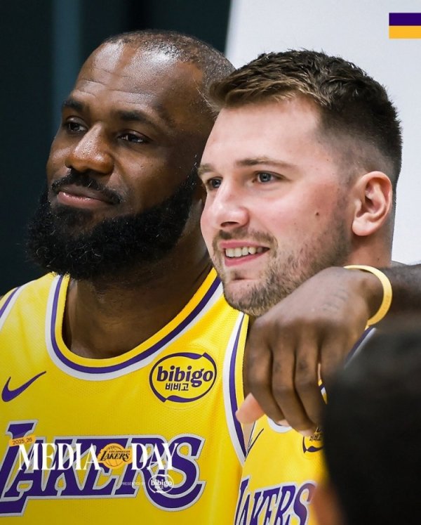 日富农优配 收藏啦! 湖人新赛季定妆照出炉 东契奇瘦身&三巨头威武霸气