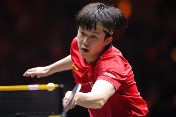 德旺配资 国乒4人出局! 徐瑛彬一轮游王楚钦横扫晋级, 王皓带儿子上场